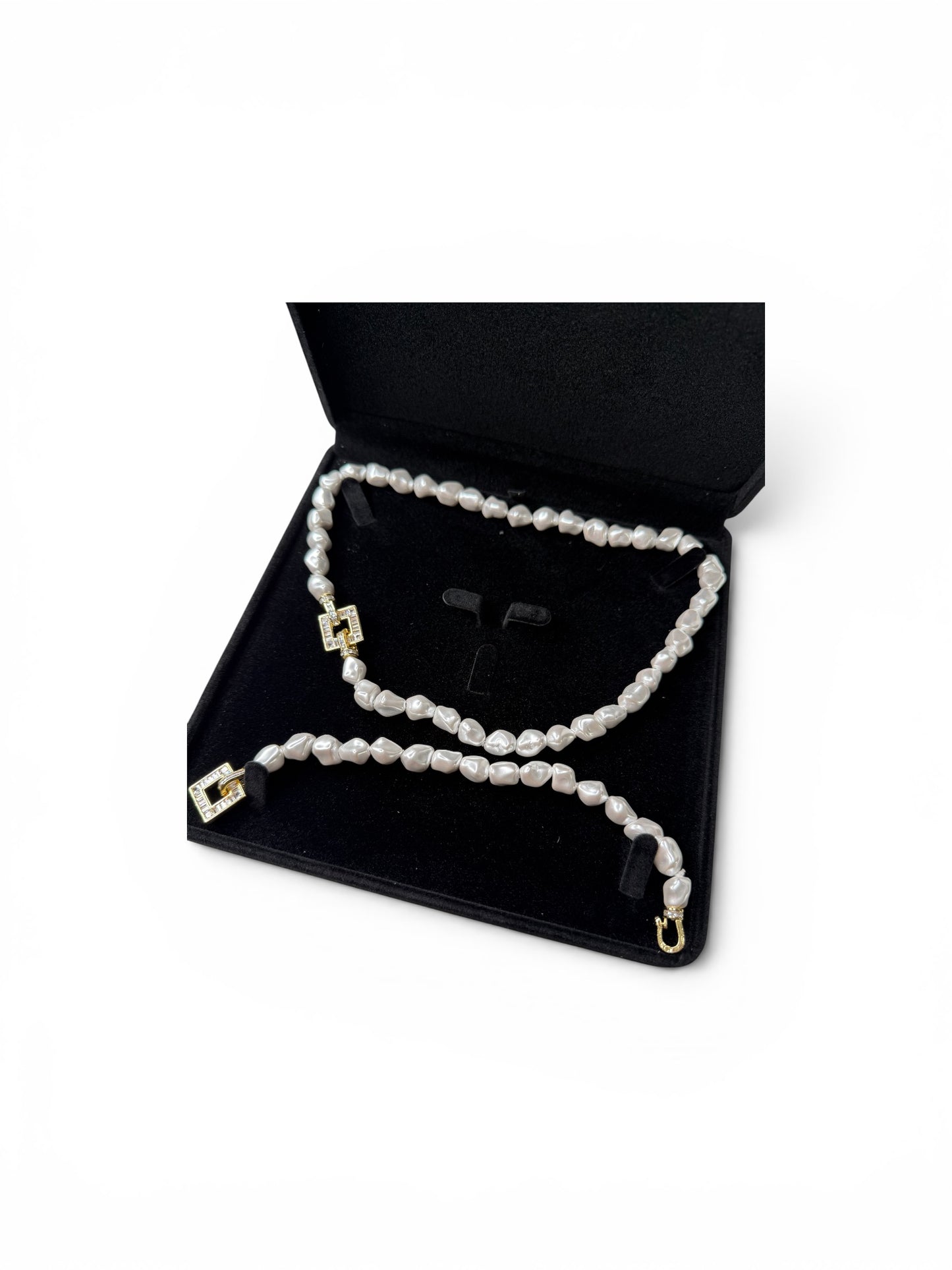 Monroe Pearl Duo