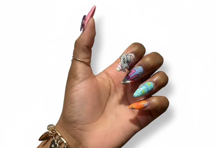 Press On! By Noa Bella