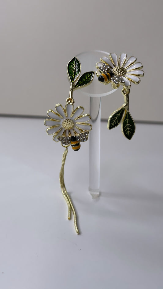 Asymmetrical Daisy’s